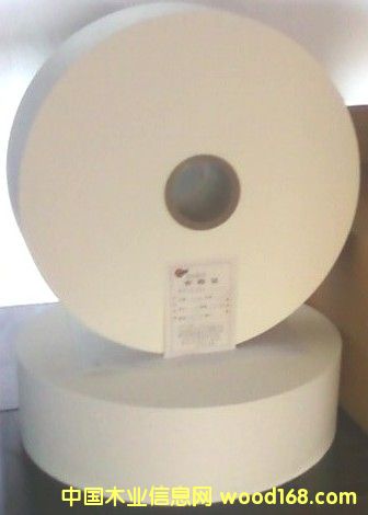 �c���鿴QS�J(r��n)�C��ľ��Ʒ���b���Ŵ�DƬ