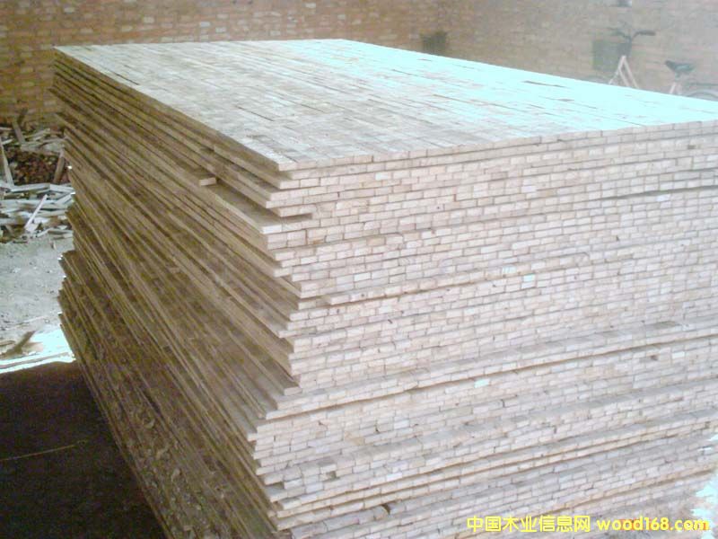 �c���鿴��ɼ��ľ��о��Ŵ�DƬ