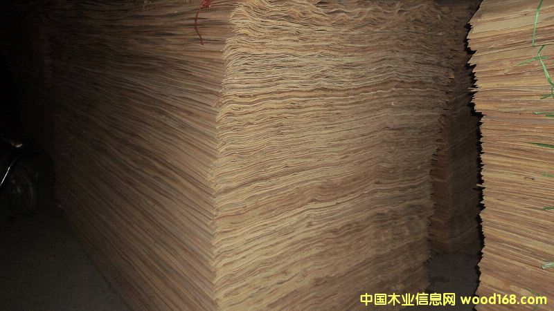 [��] 2013���ľо��/�L(zh��ng)�а�/���a(ch��n)�S��*����(b��o)�r(ji��)*