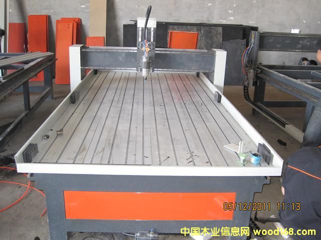 Ĺ��ʯ�ĵ�̙C(j��)��Ԕ��(x��)��B