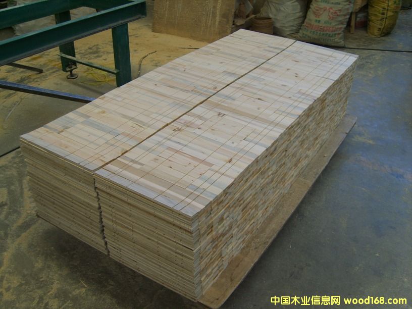 ���ӌ�ľ��(f��)�ϵذ�о�ĵ�Ԕ��(x��)��B