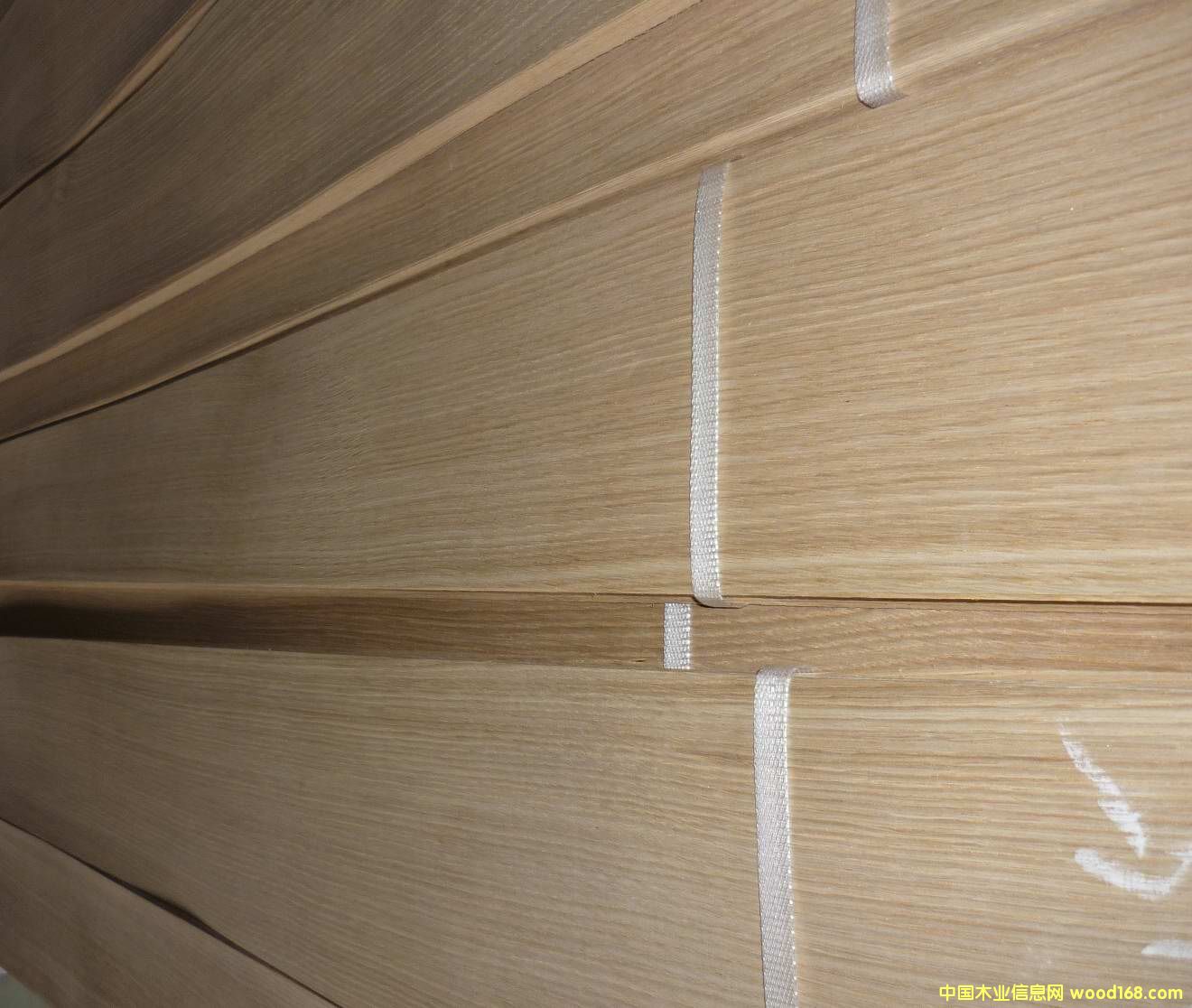 0.5����ֱ�y��Ԕ��(x��)��B