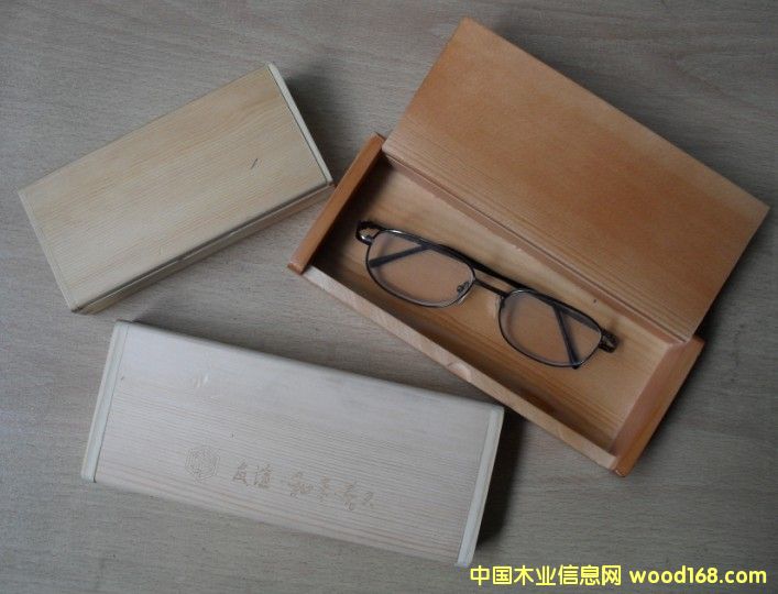 �c(di��n)���鿴ľ�|(zh��)�ľ����R�зŴ�DƬ