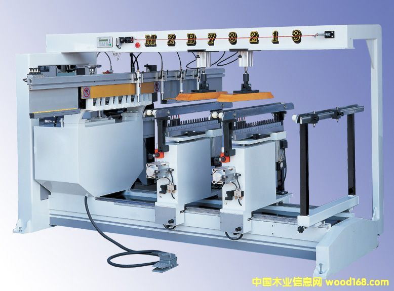 ����һ�@��@ľ�������@@����ľ���@��