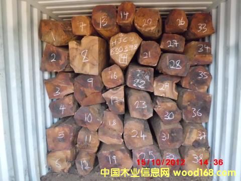 ���ص��߁�����ľ��