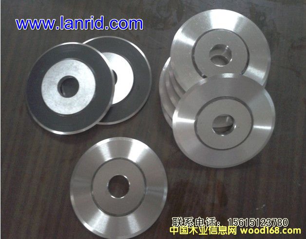 �≺�C(j��)е�A��Ƭ��Ԕ��(x��)��B