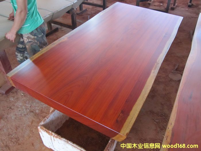 �c���鿴����ľ���/��ľ���/���޼t����/�̄��k����/����/�S�Ҵ��N�Ŵ�DƬ