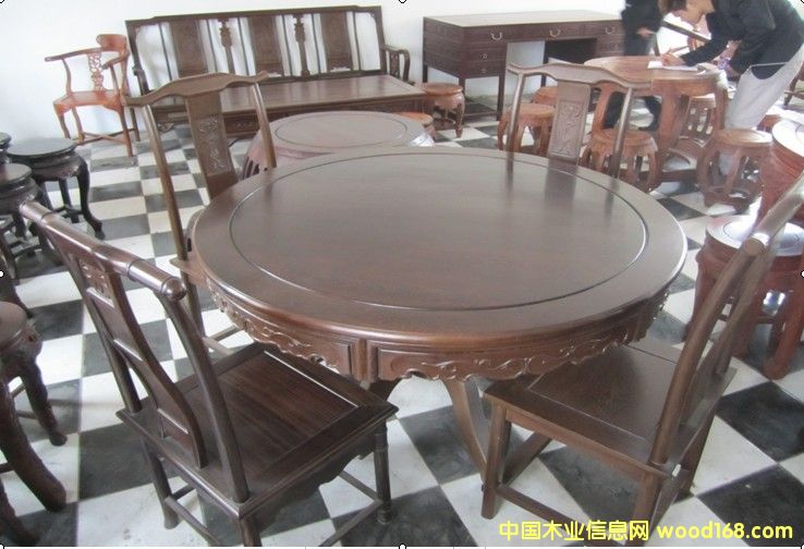 �󻨈A����ԭ����1.2M�u��ľ�A��5���ף�