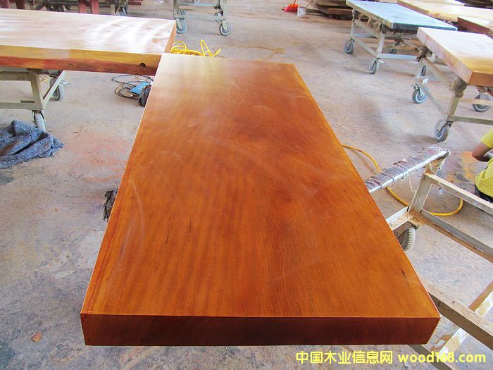 �c(di��n)���鿴�����S������Ŵ�DƬ