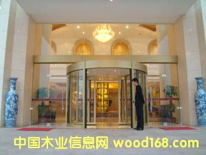 �c���鿴�����őҸ��Ԅ����D(zhu��n)�T�Ŵ�DƬ