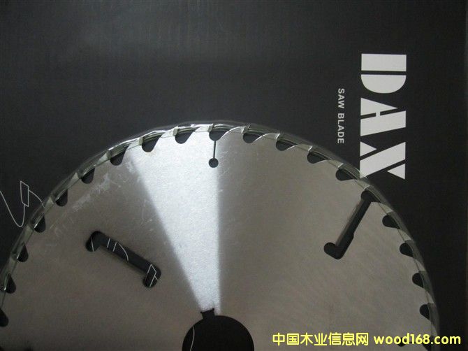 �c���鿴DAX�����ƷŴ�DƬ