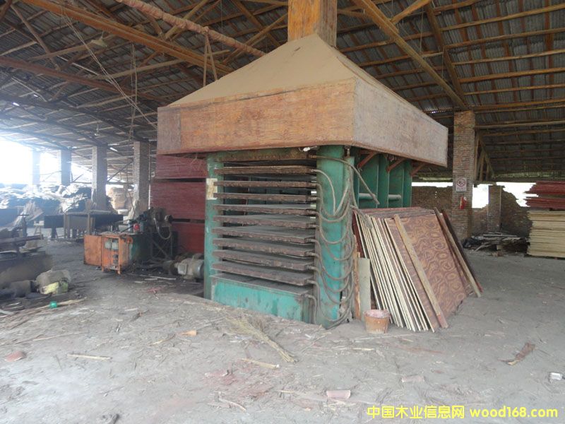 2.16熱壓機(jī) 2.16熱壓機(jī)