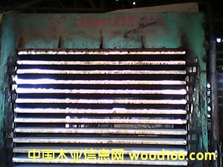 15層36尺壓機6.10 15層36尺壓機6.10