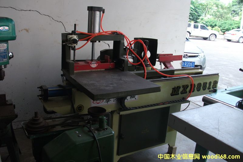 華鴻半自動梳齒機 華鴻半自動梳齒機