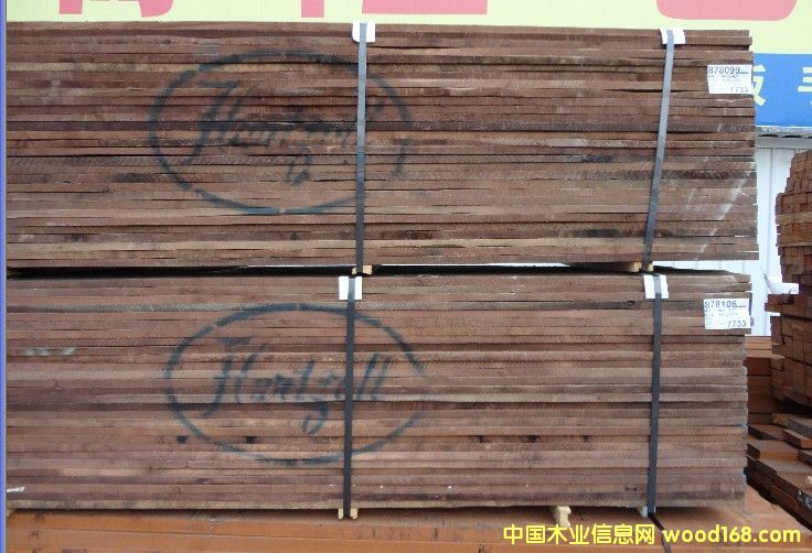 黑胡桃木 黑胡桃木