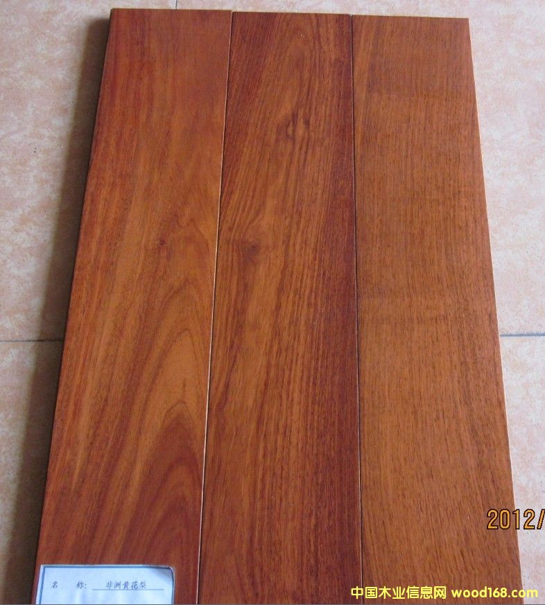 �����S����