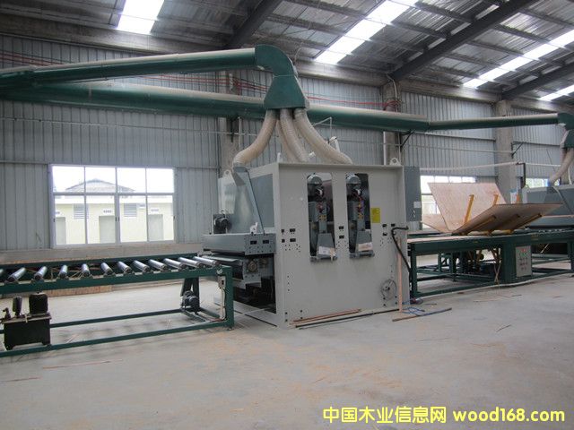 �c(di��n)���鿴ɰ��C(j��)�Ŵ�DƬ