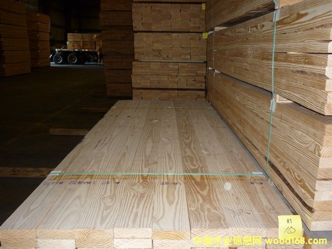 �c(di��n)���鿴����(gu��)�Ϸ��ɷŴ�DƬ