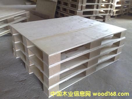 ��Ѭ�����b�����бP(p��n)����(sh��)ľ�бP(p��n)����(sh��)ľ������