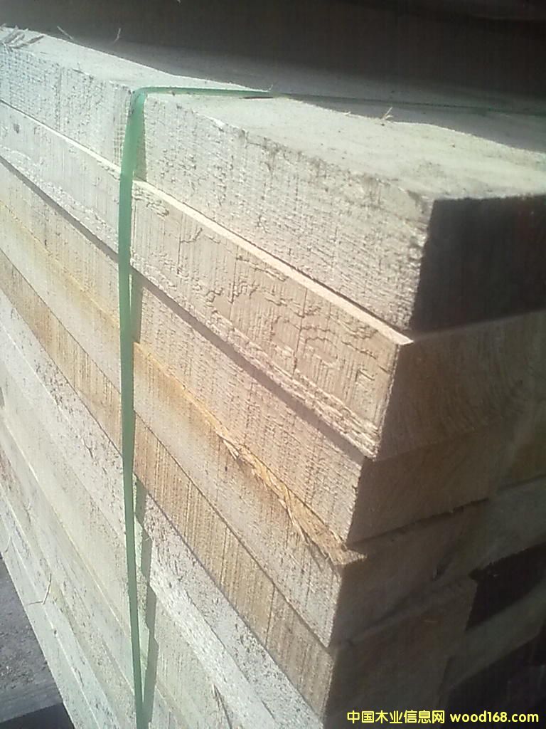 �c���鿴�Fɼ����ľ���Ŵ�DƬ