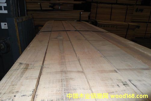 �c(di��n)���鿴����ɽ���ҷŴ�DƬ