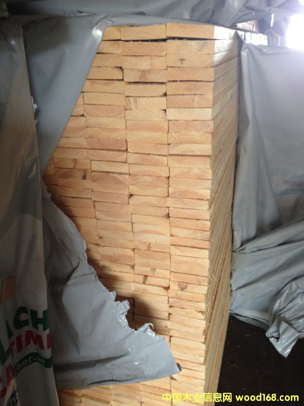 �������������3