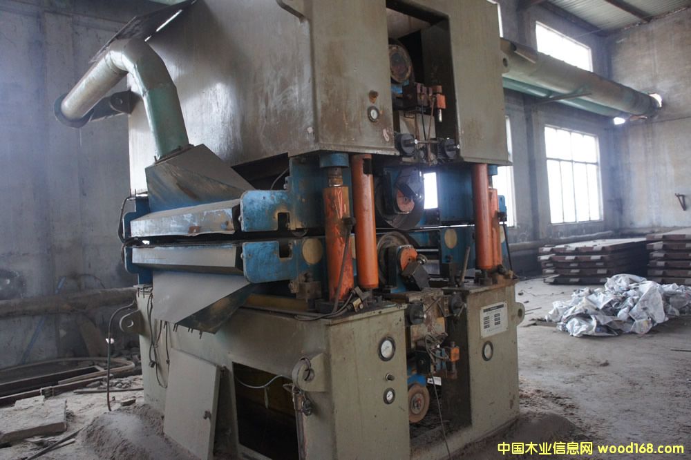 二手人造板設(shè)備 二手人造板設(shè)備