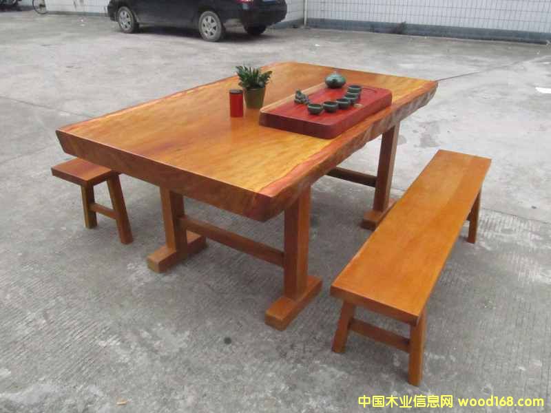 �����S����