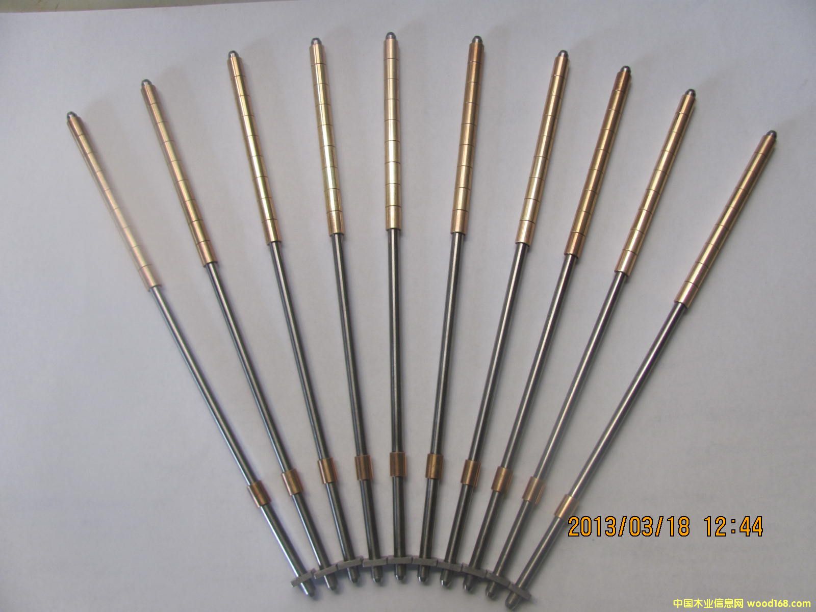 �~�N��Ԕ��(x��)��B