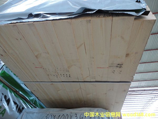 �����ɰ��