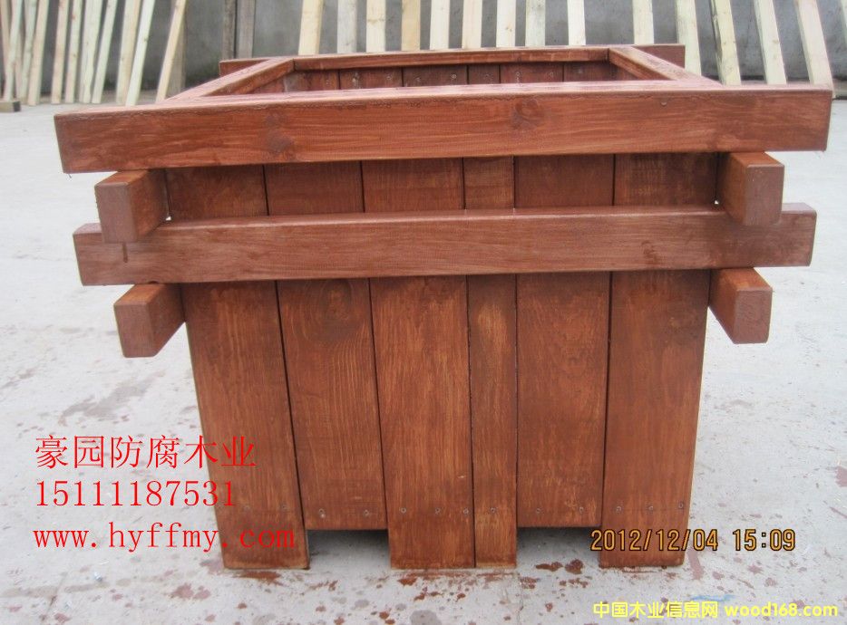 �c(di��n)���鿴���Ϸ���ľ����Ŵ�DƬ