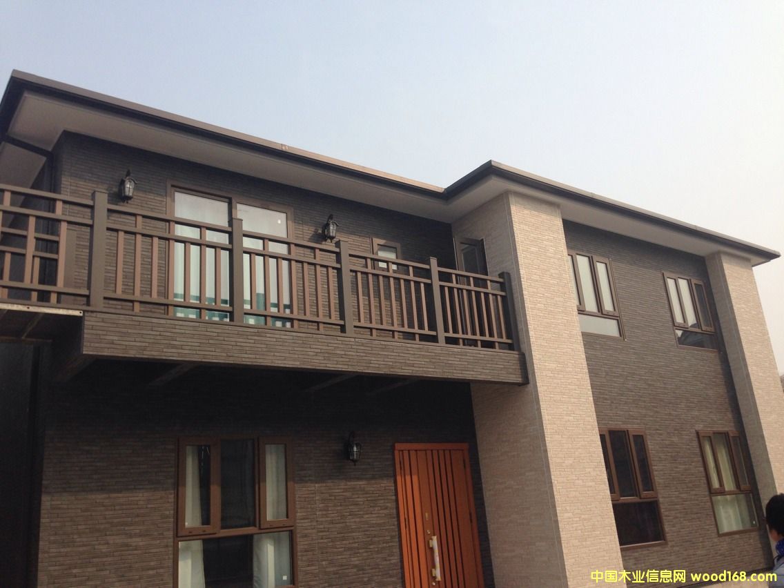  �Ϻ������u��ʽľ�Y(ji��)��(g��u)�e����Ԕ��(x��)��B