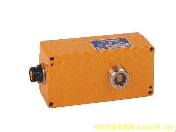 [��] ����Clarks��������ھ���̽�y��