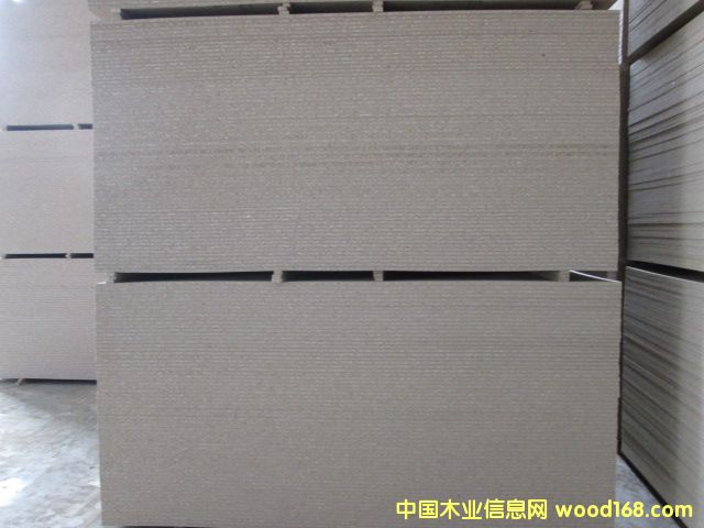 環(huán)保刨花板 環(huán)保刨花板