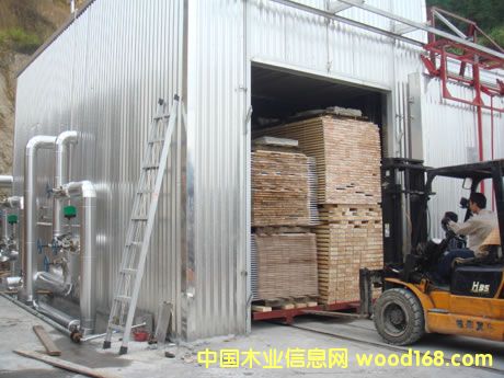  �����س�ľ�I(y��)��(gu��)��(n��i)�����M(j��n)��̿��ľ��̎���G