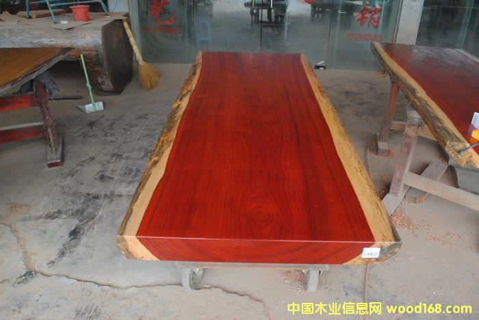 �t�������Ԕ����B