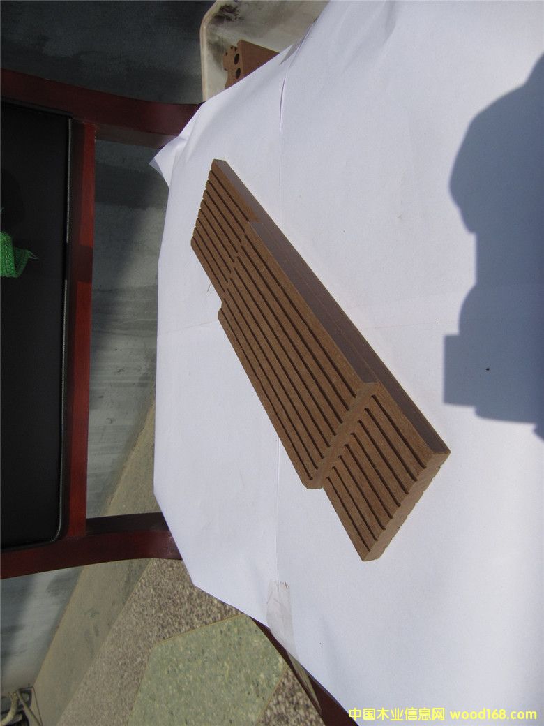 �c���鿴72*12�ذ�Ŵ�DƬ