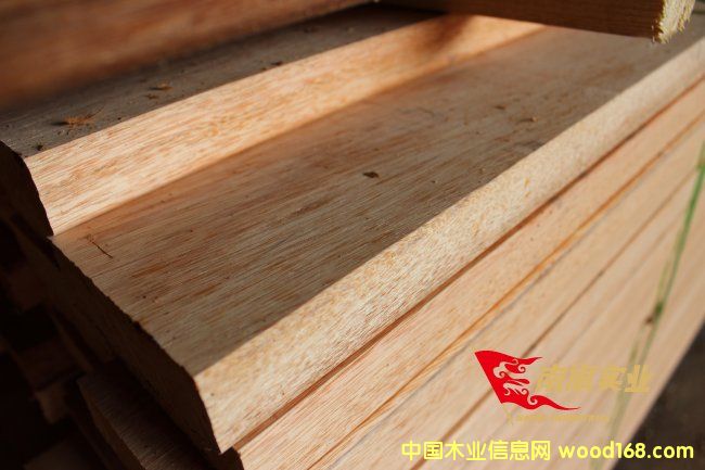 �c(di��n)���鿴�R��(l��i)�������}��Ŵ�DƬ