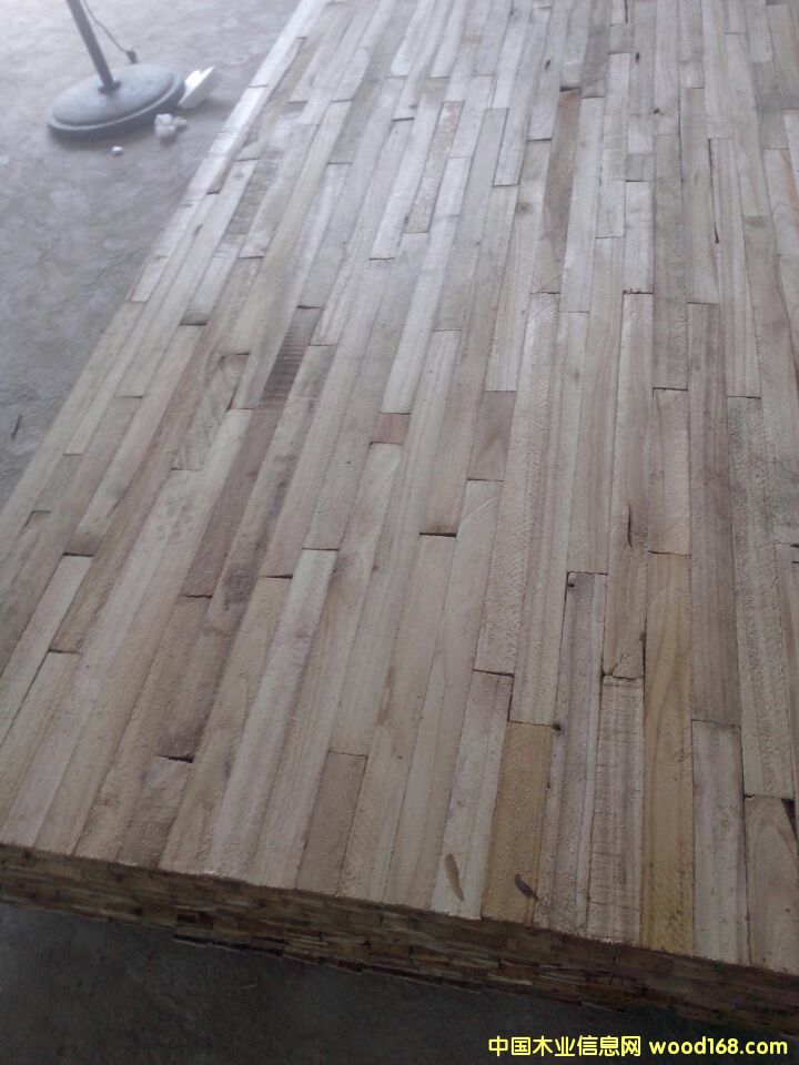 ͩľ��ľ�C(j��)ƴ��о