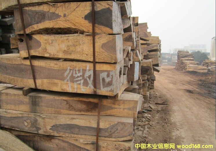 �c���鿴΢���S̴ԭľ�Ŵ�DƬ