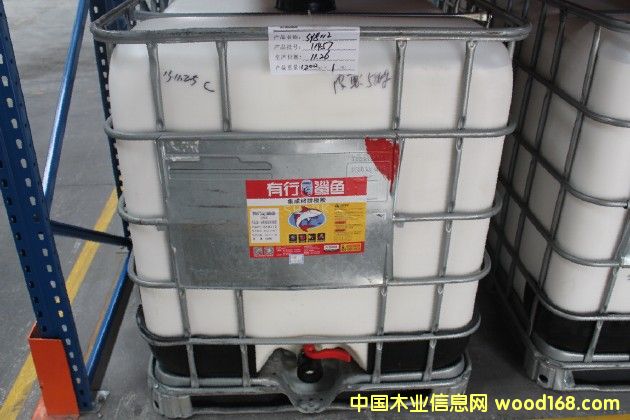 �c(di��n)���鿴��ľƴ���z�Ŵ�DƬ