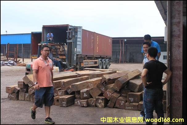 �����^���tľ�Ј������̴�r��������