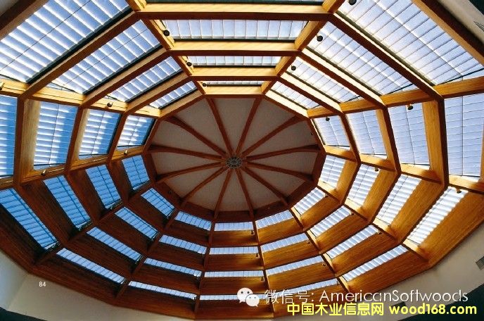 ������~�ĽY(ji��)��(g��u)�ģ������ɣ��Ϸ������Sɼ������;