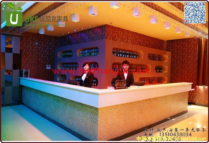 ���_ ���y�_ ����