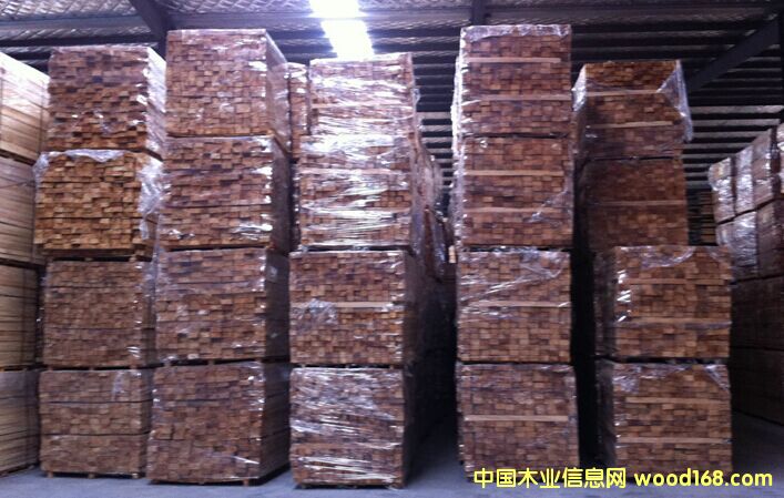 �c(di��n)���鿴Խ�������zľ�Ŵ�DƬ