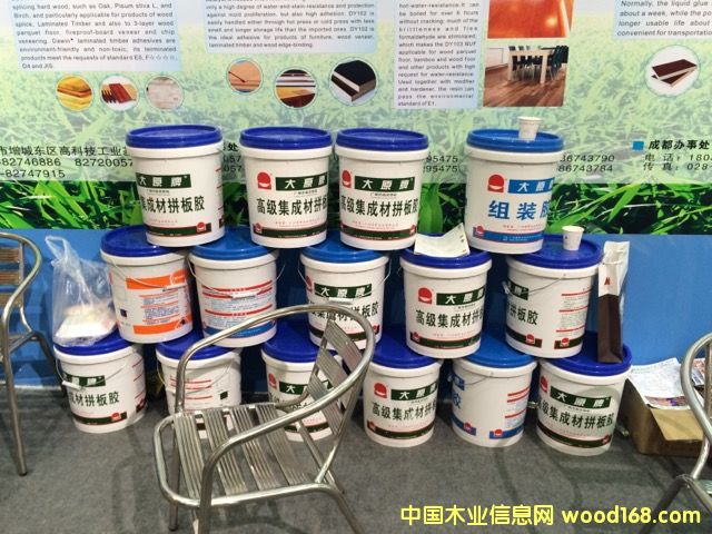 �c���鿴ƴ���z�Ŵ�DƬ