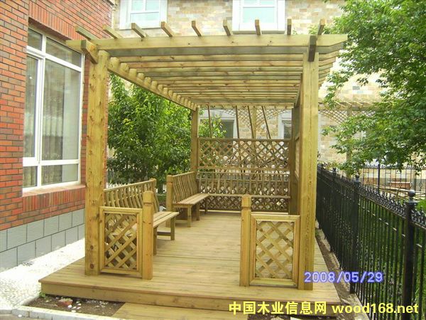 �c(di��n)���鿴���ѼܷŴ�DƬ