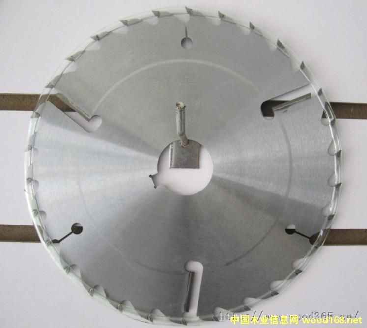 �c(di��n)���鿴���ό��ö�Ƭ��Ƭ�Ŵ�DƬ