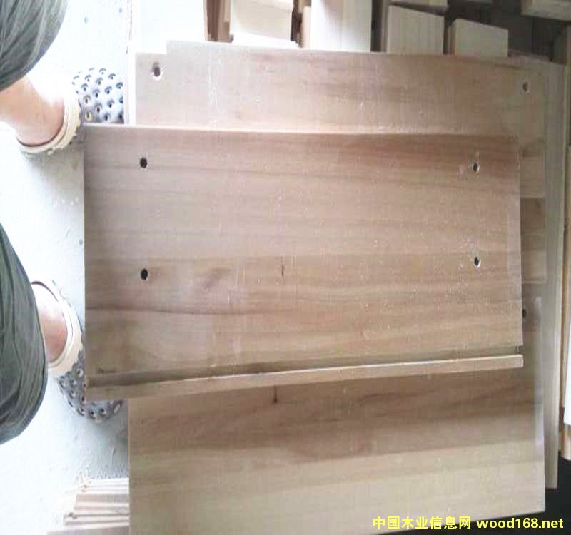 �c(di��n)���鿴��ľ��ķŴ�DƬ