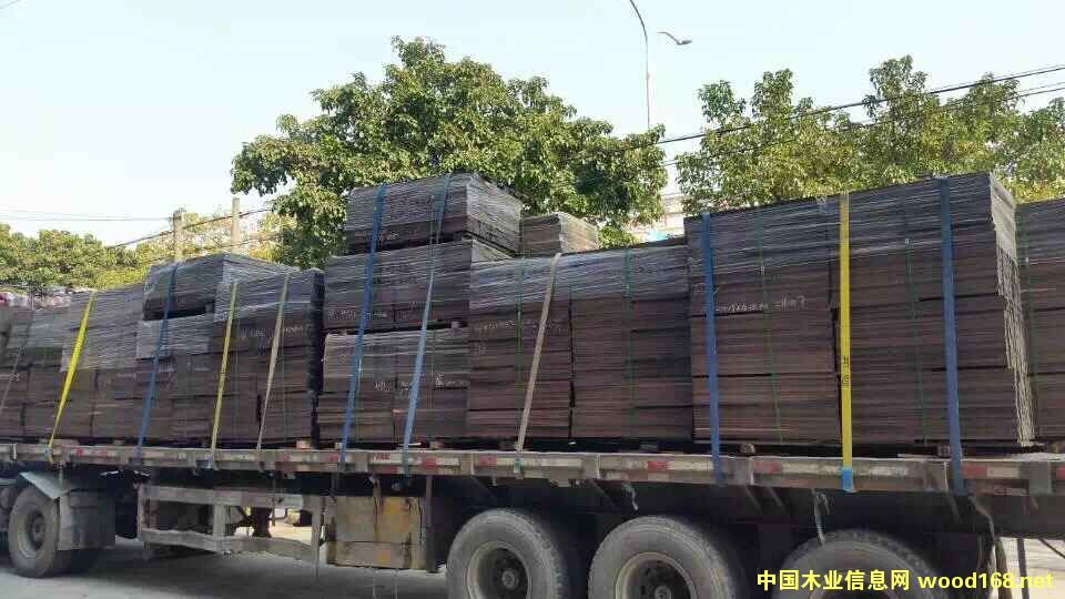 �����u��ľ�ذ�����